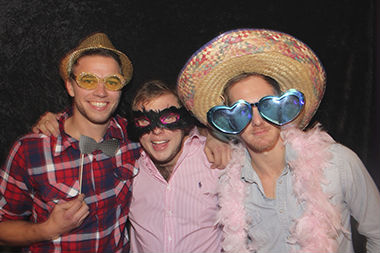 snapperazzi night life